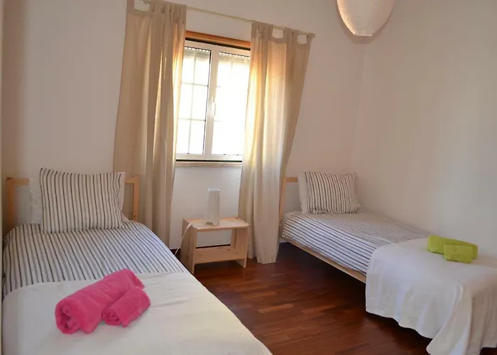 Yellow House Ericeira 펜션 Santo Isidoro