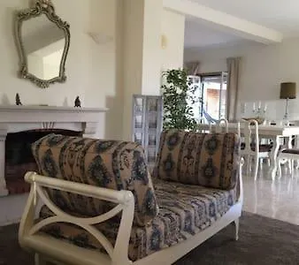 Yellow House Ericeira 펜션 Santo Isidoro